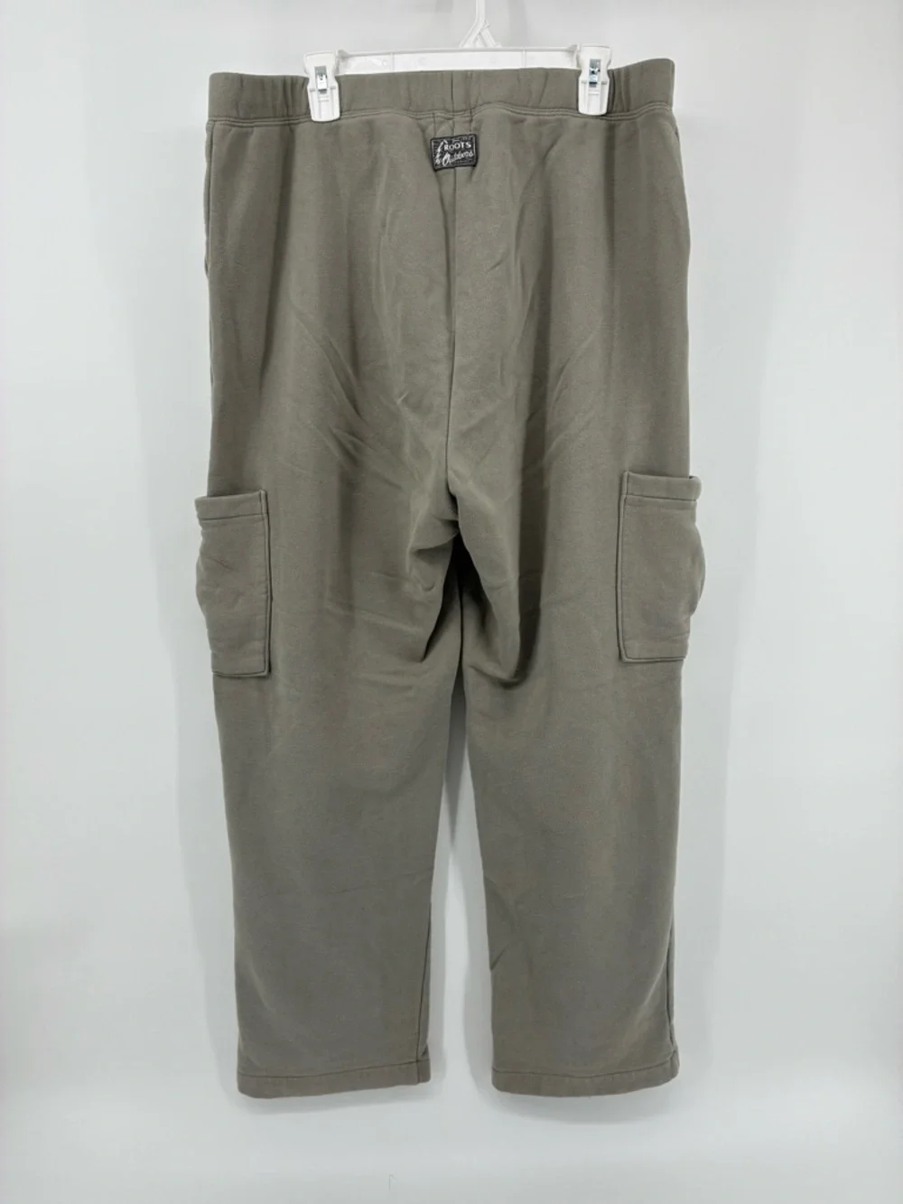 Roots Men's Cargo Sweatpants in Olive - Picture 6 of 11